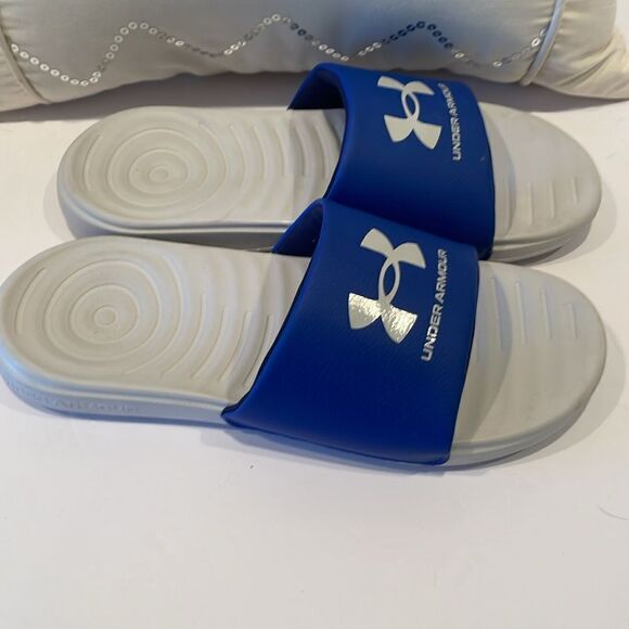Under Armour slides sandals  Unisex Size 9 - Picture 3 of 5